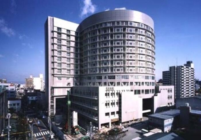 北野病院(病院)まで480m ﾚｼﾞｭｰﾙｱｯｼｭ梅田AXIA(305)