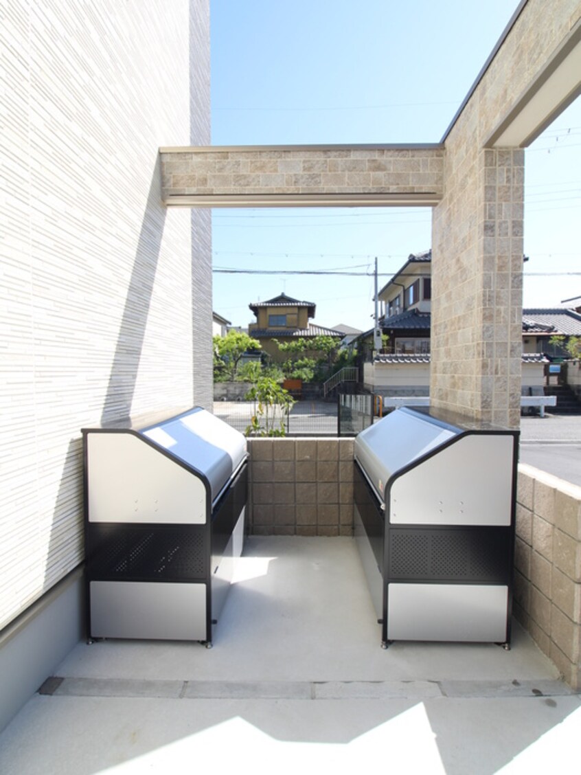 建物設備 ラー　カイラム