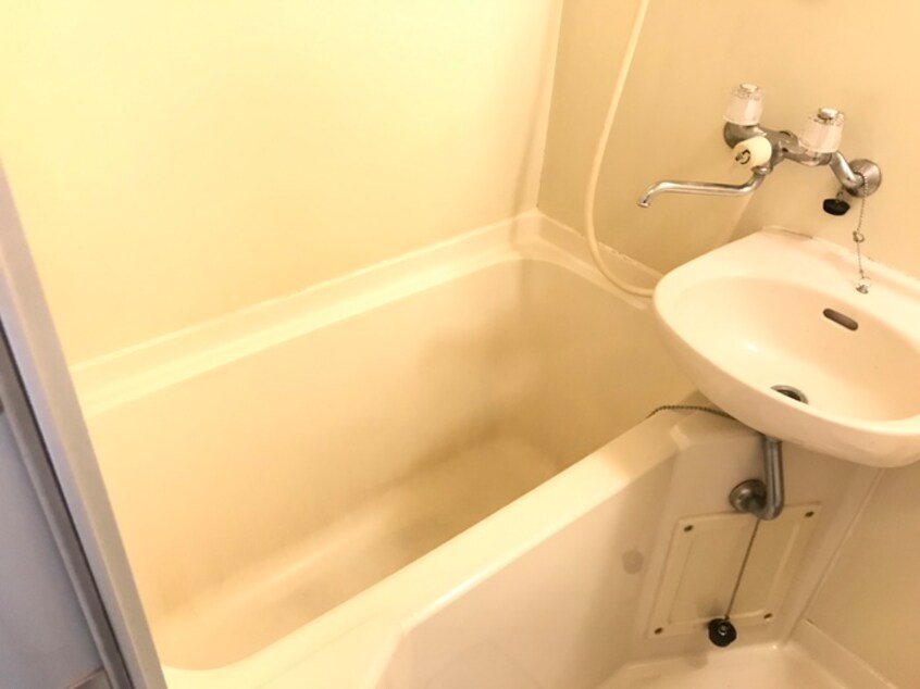 バス／シャワールーム等 ハイツパサージュ