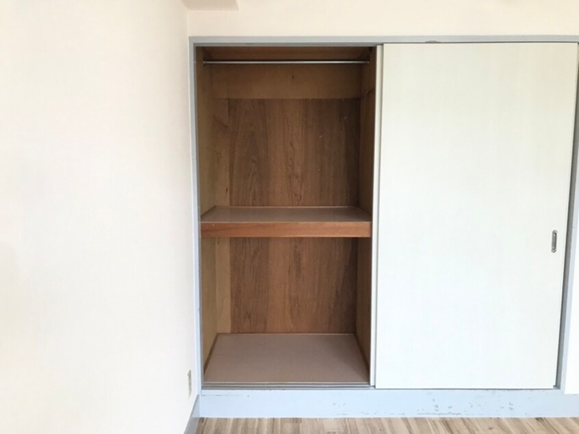 収納 ハイツパサージュ