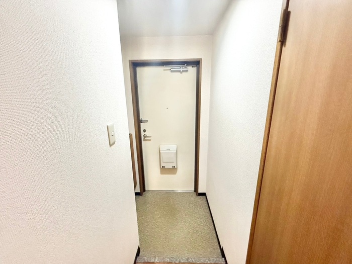 玄関 デミュ－ズ木幡