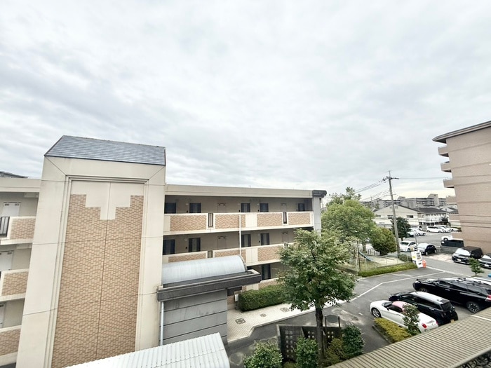 室内からの展望 デミュ－ズ木幡