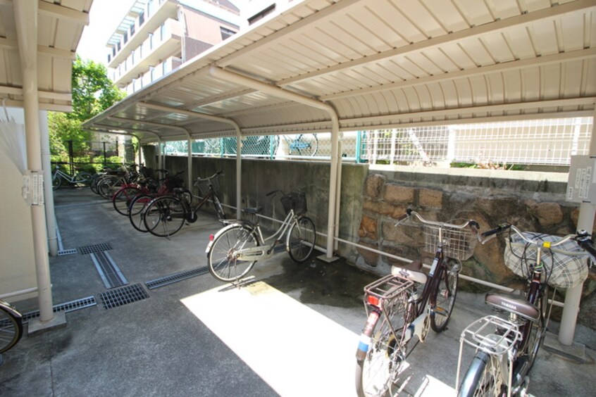 駐輪場 Ｋコート本山