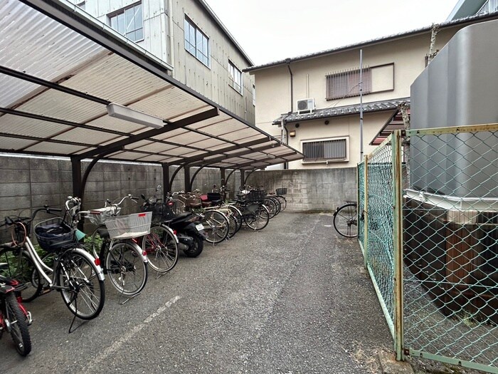 駐輪場 ハヤシコ－ポ