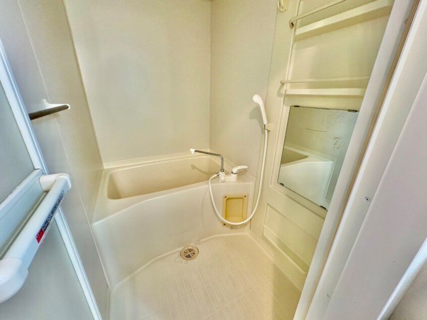 バス／シャワールーム等 ハイツ藤原Ⅲ