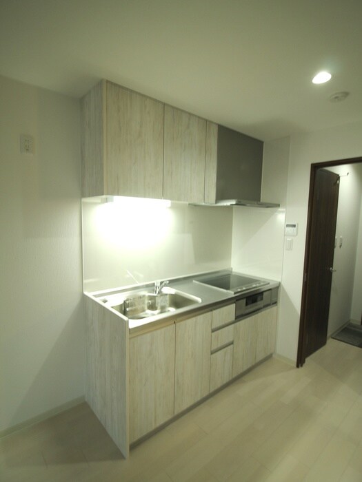 キッチン クリエオーレ西三荘