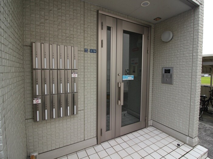 エントランス部分 ディオネオ－ラ