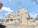 ラペルルエストの外観