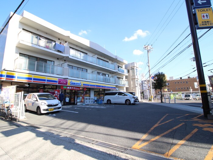 ミニストップ(コンビニ)まで175m ＴＯコ－ト花川