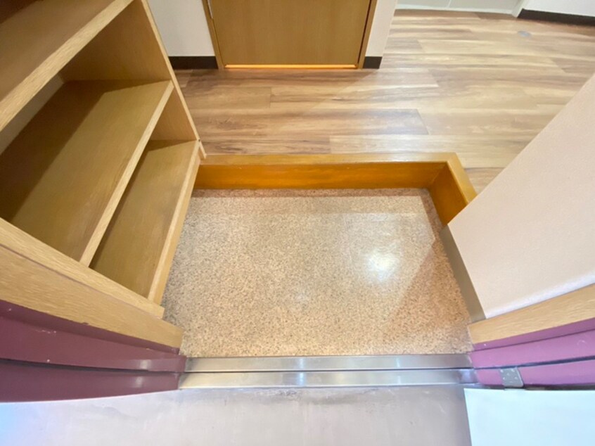 玄関 コージーハイツ大宮