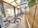 駐輪場 エクスペリエンス
