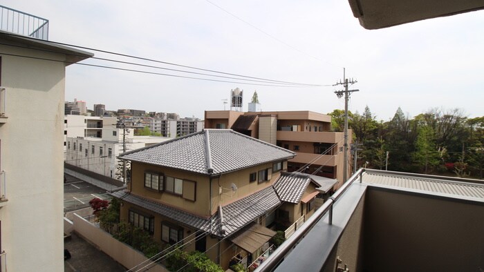 室内からの展望 パインハイツ