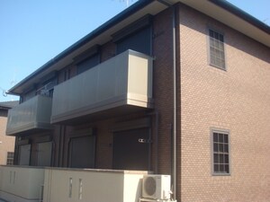 メゾン　ド　フル－レＡ棟