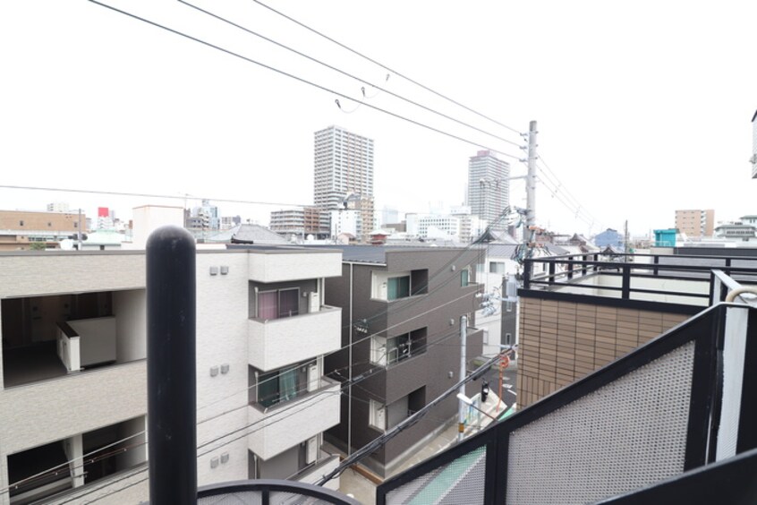 室内からの展望 桜木マンション