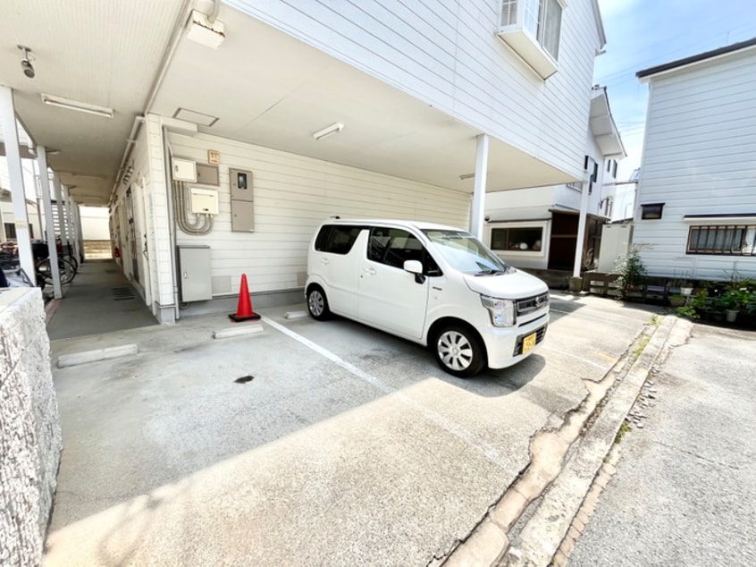 駐車場 サンライズ箕面北館