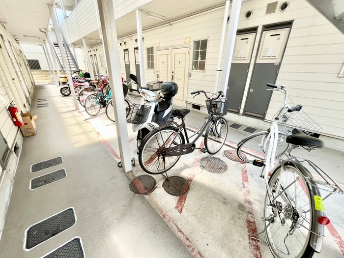 駐輪場 サンライズ箕面北館