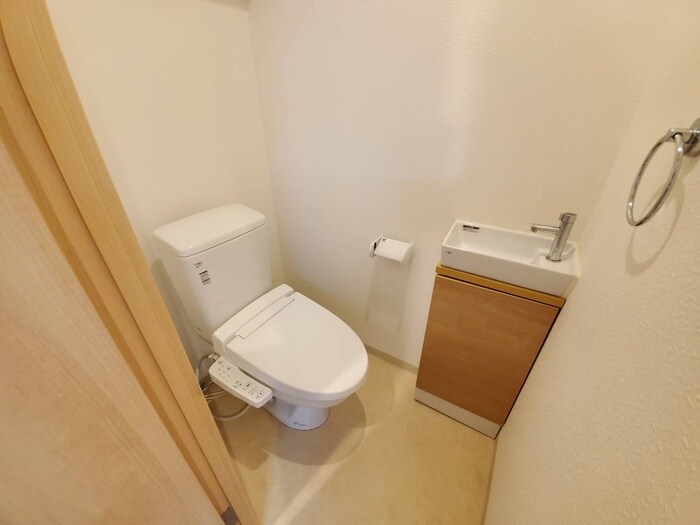 トイレ メゾン・リリー