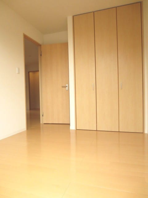 居室 シャーメゾン久遠