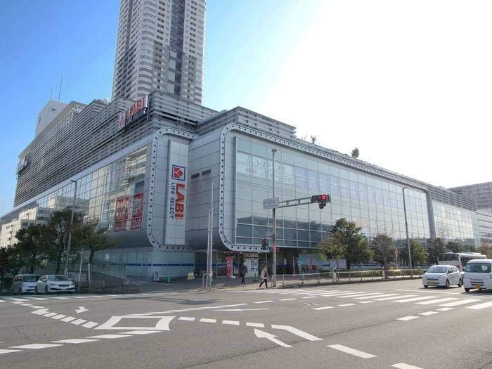 LABI(電気量販店/ホームセンター)まで600m ＯＰＨ新千里西町１号棟