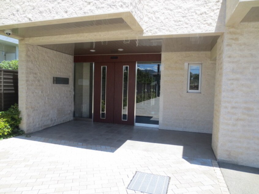 エントランス部分 メゾン ド バレー