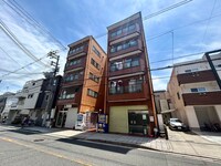 ラ・ヴィーア中野