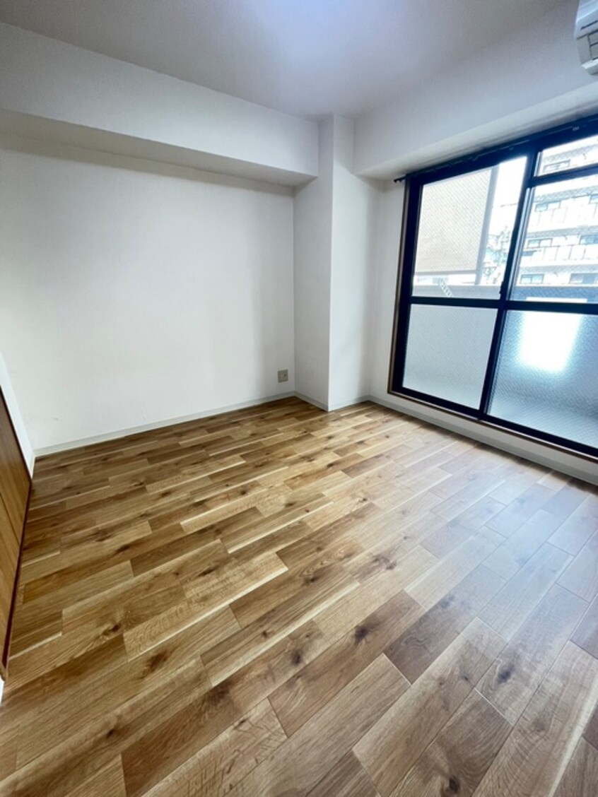 居室 エストゥディオ難波