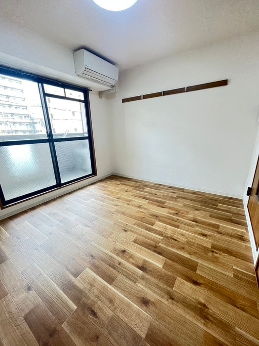 居室 エストゥディオ難波