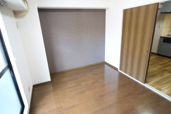 居室 クリスタル・シャト－