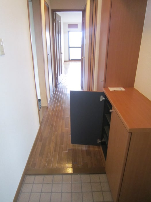 玄関 グランディ－ル