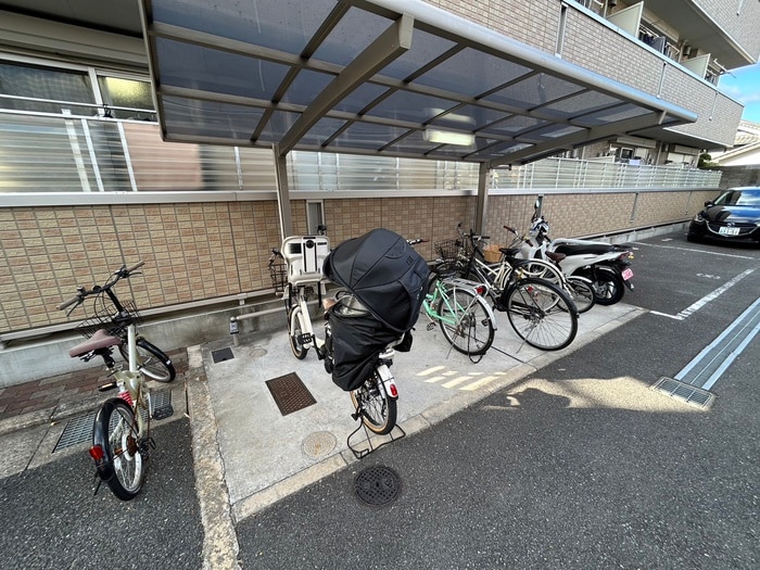 駐輪場 ステラ