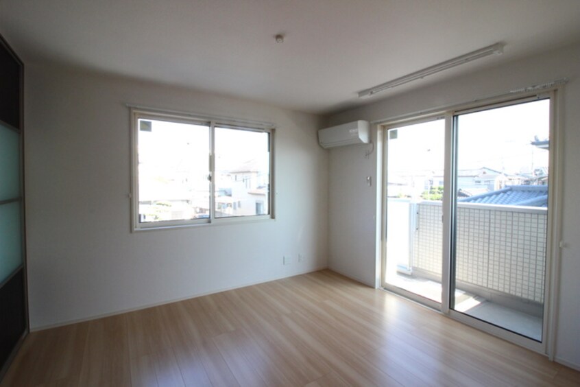 居室 WISTERIA PLACE E・B・R