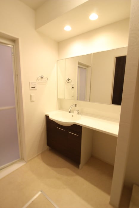 洗面 WISTERIA PLACE E・B・R