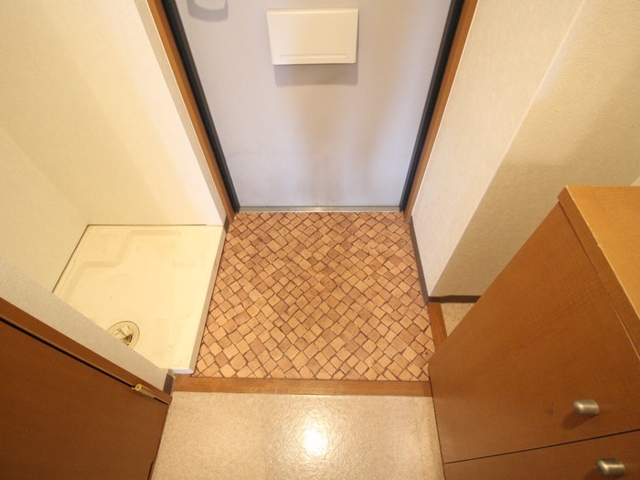 玄関 エレガント鴨川Ａ棟