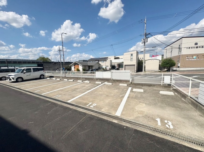 駐車場 ウォグノォつきのわ
