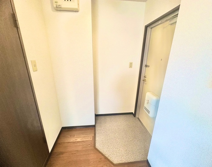 玄関 タムラマンション