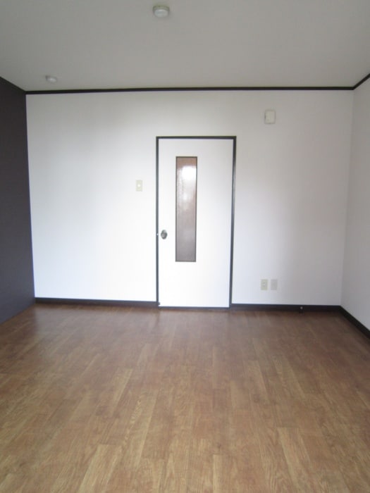 居室 ニュ-コ－ト小林