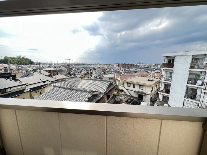 室内からの展望 コンフォルタ星田