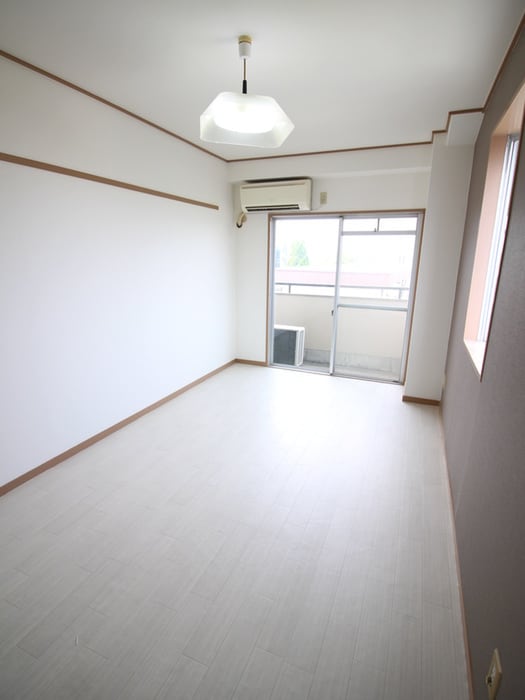 居室 土師ハイツ