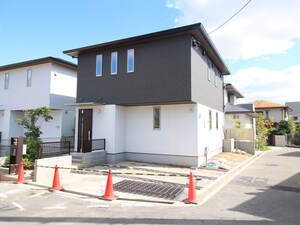 豊中市上野西戸建