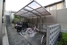 駐輪場 ノイエスグ－ト