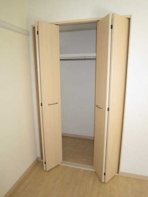 収納 ﾙﾐｴｰﾙ高槻