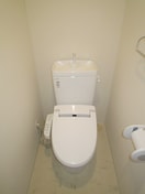 トイレ ﾙﾐｴｰﾙ高槻