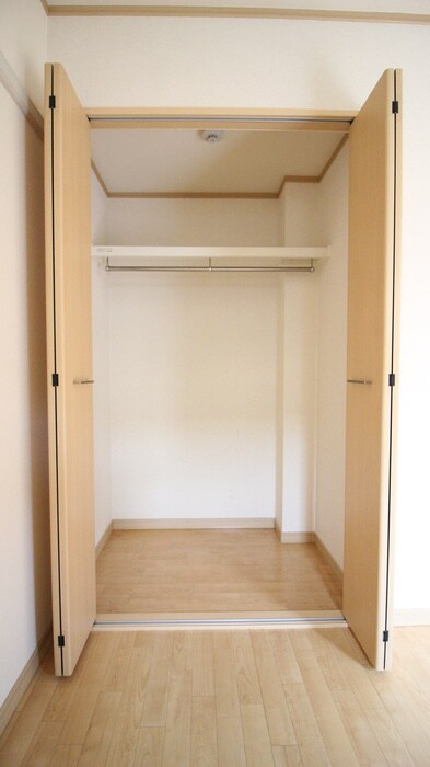 収納 ﾙﾐｴｰﾙ高槻