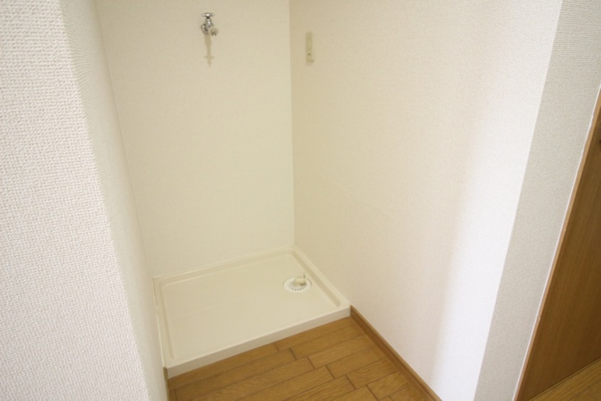 洗濯機置場 ドマ－ニ