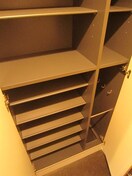 靴箱 ﾌﾟﾚｻﾝﾝｽ三宮花時計前（502）