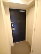 玄関 プレサンスブルーム東三国