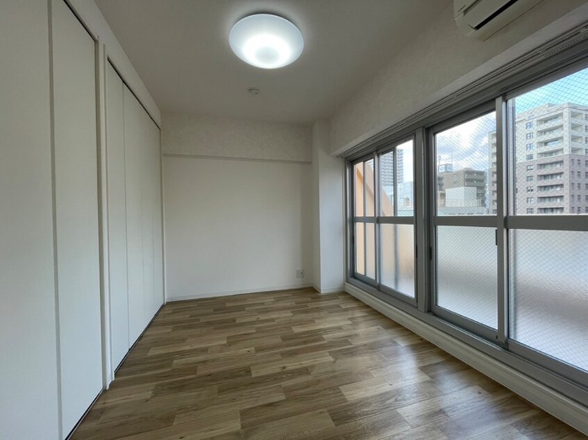 居室 ＳＨＩＮＥ　ＰＡＳＴＥＬ