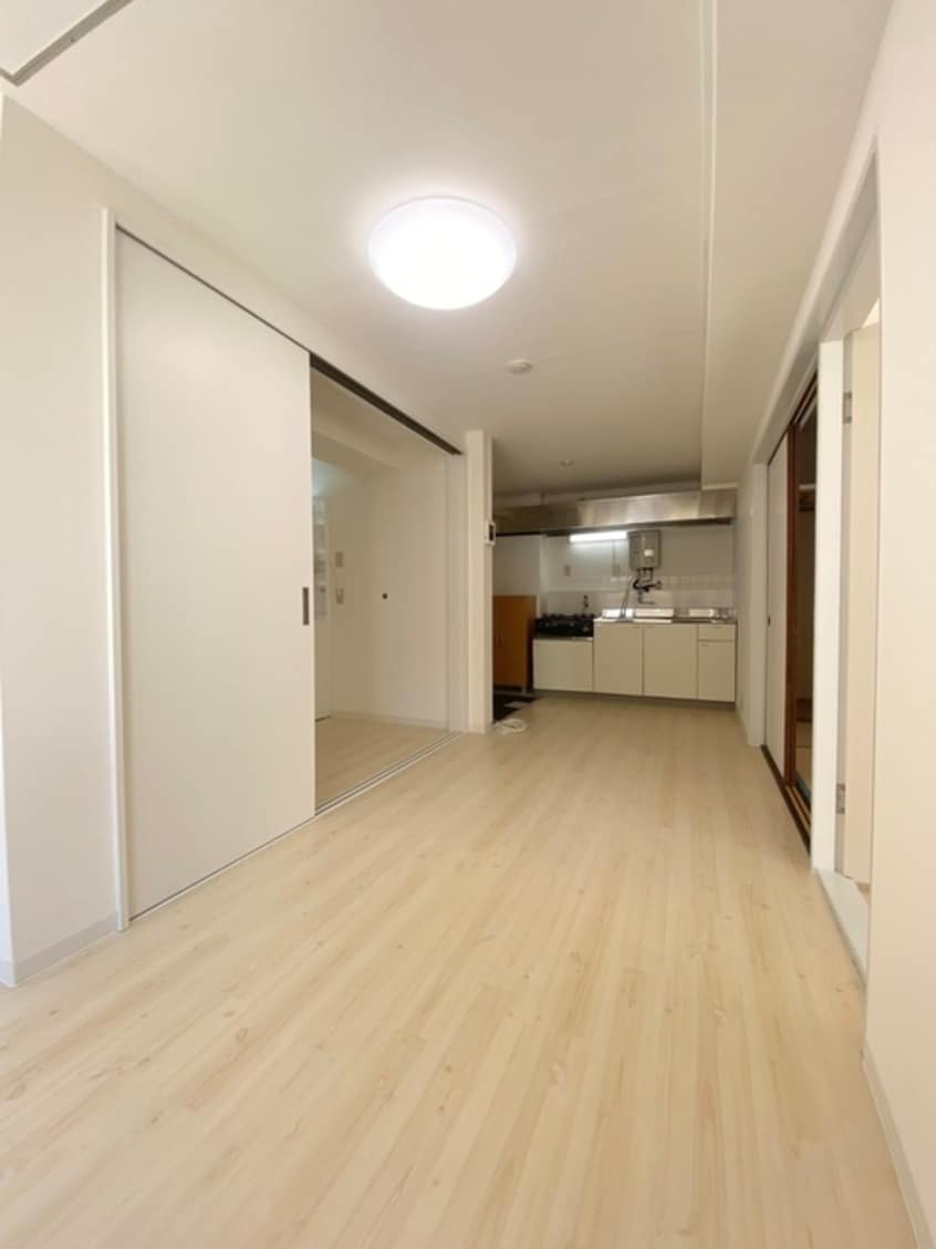 居室 ＳＨＩＮＥ　ＰＡＳＴＥＬ