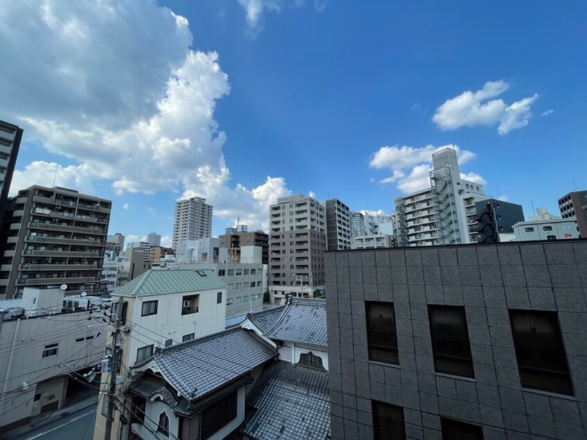 室内からの展望 ＳＨＩＮＥ　ＰＡＳＴＥＬ