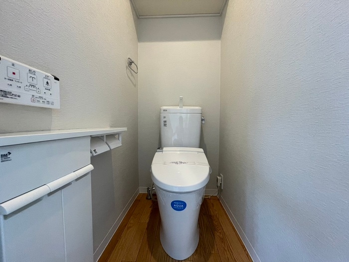 トイレ ＳＨＩＮＥ　ＰＡＳＴＥＬ